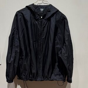 UNIQLO Theory Hooded Windbreaker size small